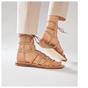 STUART WEITZMAN Kora Women’s 8 Tan Sandals Gladiator Lace Up Shimmer Vacation